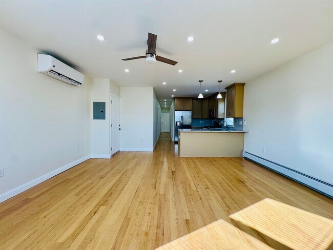 Photo - 21 E 15th St Unit Floor 2