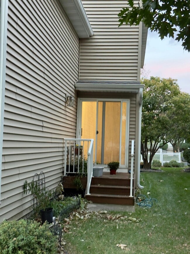 Photo - 10006 Pincherry Ln