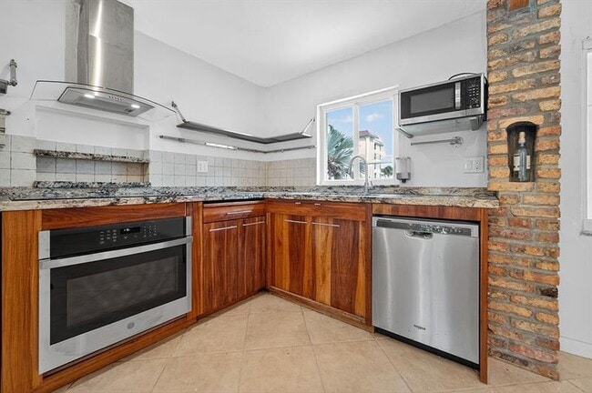 Photo - 2612 Florida Blvd