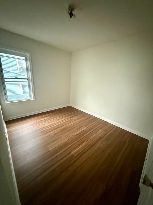 Photo - 189 Belleville Ave Unit #3