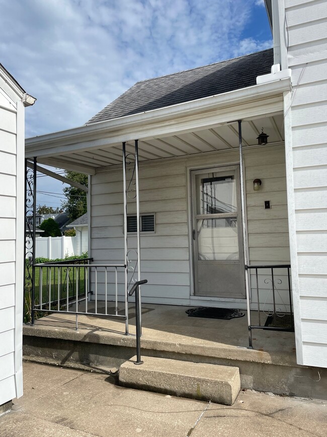 507 E Adams St Unit 507
