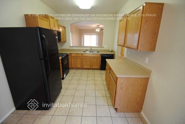 Photo - 907 W St Kateri Ave