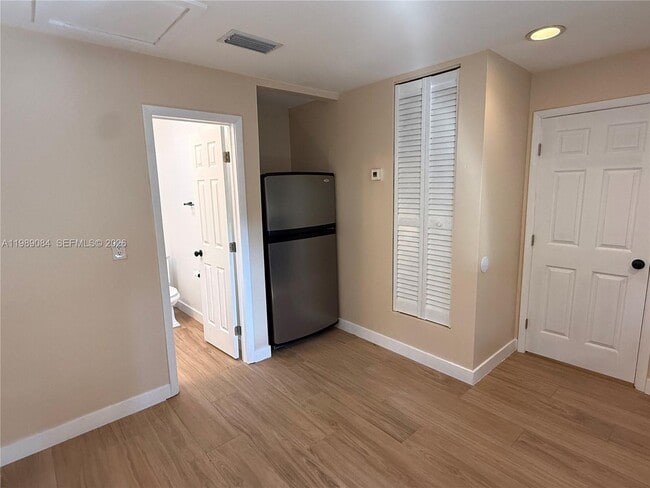 Photo - 287 NE 118th Terrace Unidad D