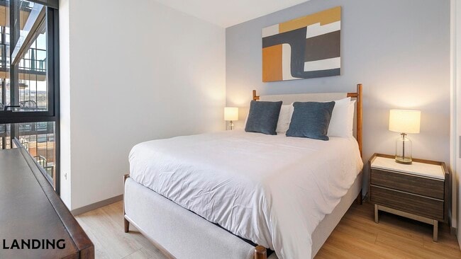 Photo - 513 S Damen Ave Unidad 916