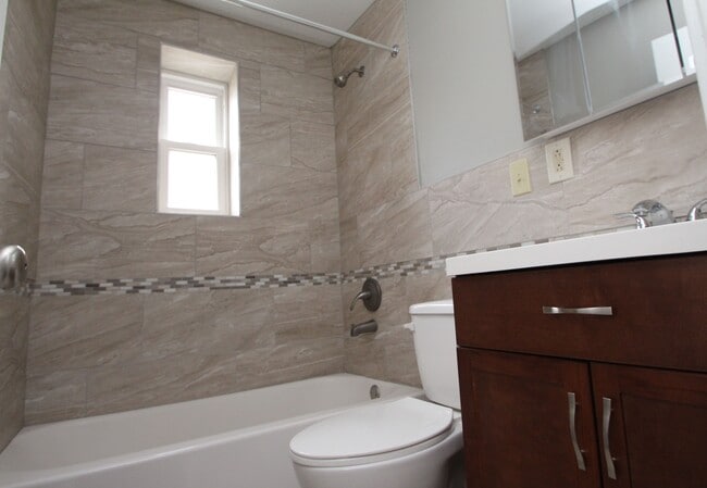Photo - SUMNER PLACE -- 112