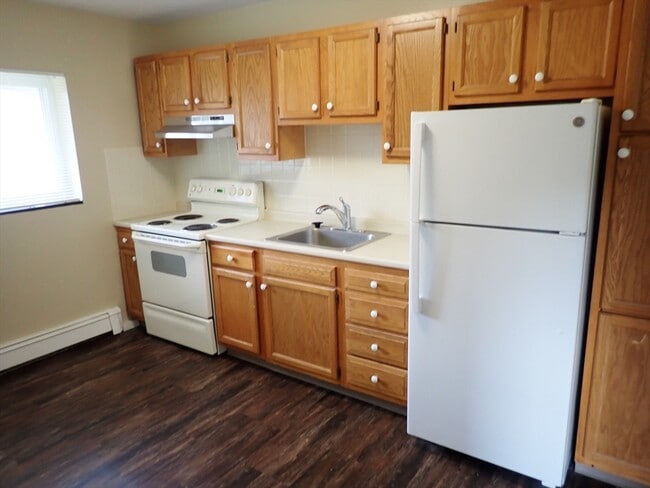 Building Photo - 25 Pond St Unit 30 Rental