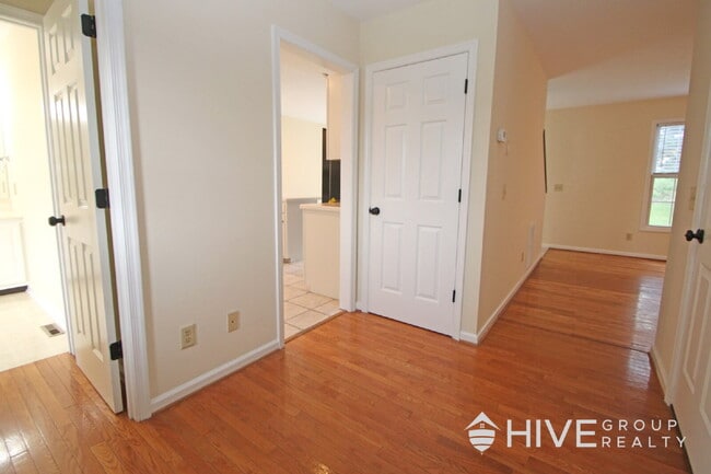 Photo - Spacious Duplex Living