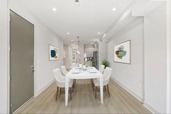 Photo - 3523 14th St NW Unit 3