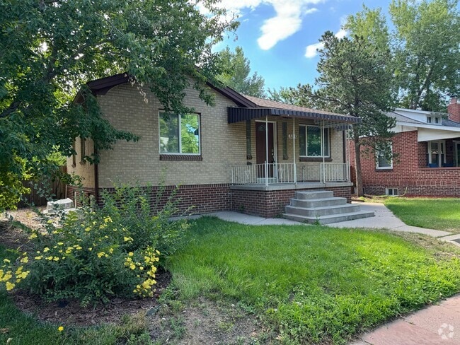 Building Photo - 3310 Utica St Rental
