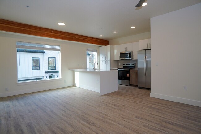 Photo - 4614 N Iota Ln