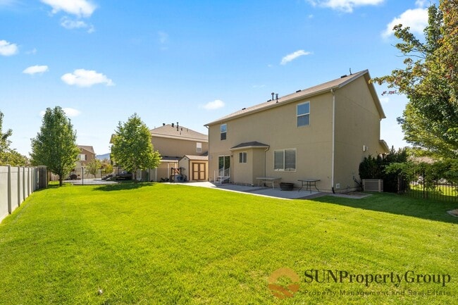 Photo - Stunning Home In Excellent Lehi Location