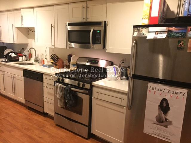 Photo - 588 Columbus Ave Unidad #1 Rental