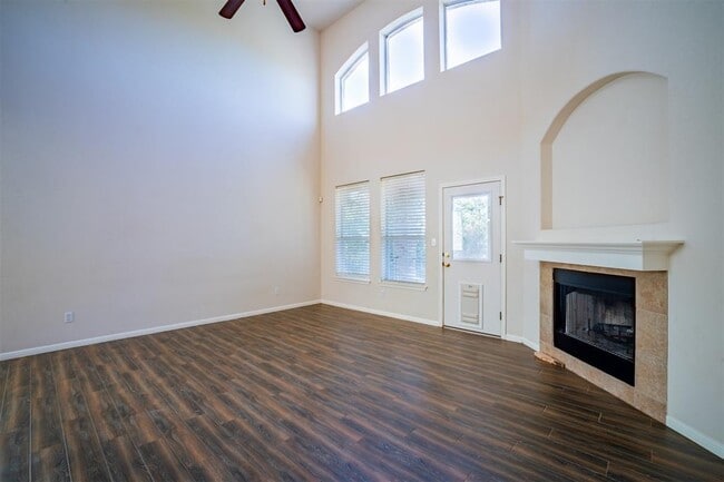 Photo - 12709 Lee Park Ln