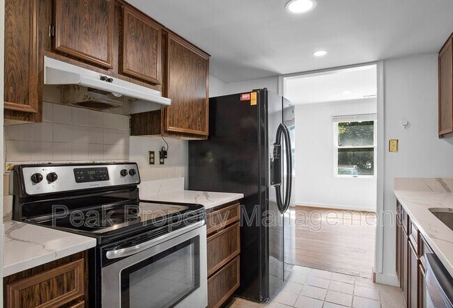 Photo - 9602 Springfield Woods Cir