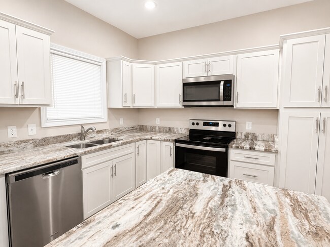 Photo - 547 Southern Cross Dr