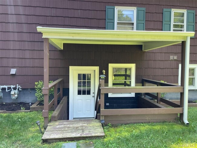 Photo - 328 E Broadway