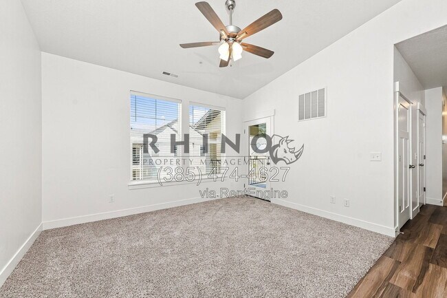 882 Coulsen Dr