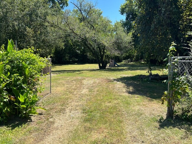 Photo - 103 Port Dr