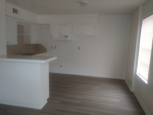 Photo - Southmore Place