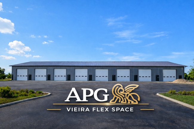 Building Photo - 30 King Rd