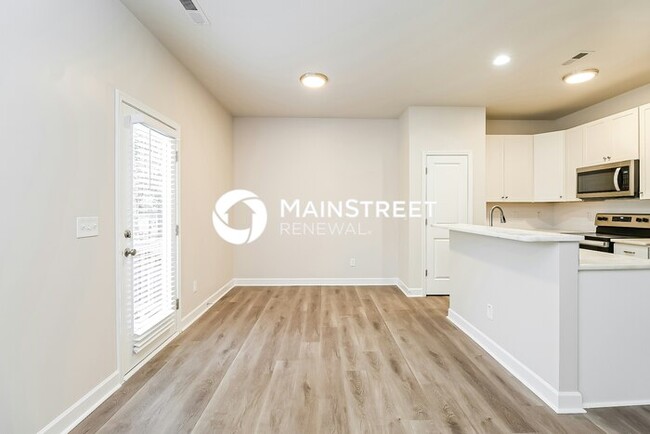 Photo - 3 Bedroom Pet-Friendly Home in GASTONIA, NC with Main Street Renewal