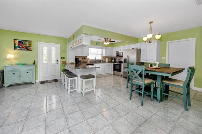 Photo - 11215 3rd St E