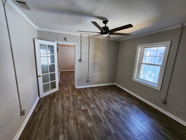 Photo - 543 Oliver St NW Unit 1B
