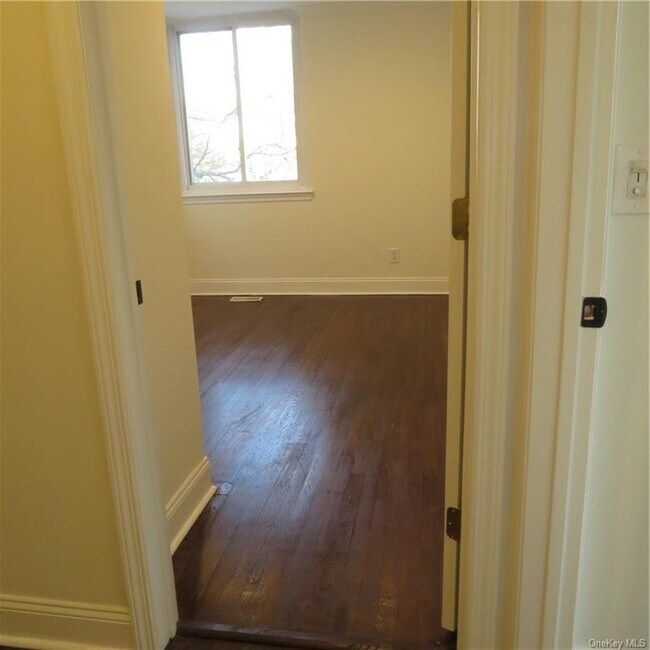 118 Tallwood Dr Condo Condo for Rent in Hartsdale, NY