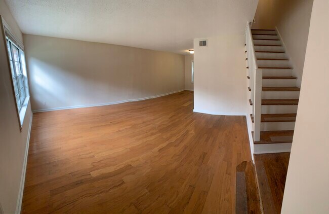 Photo - 1651 Valley Ave Unit D