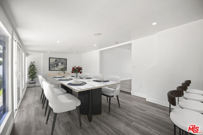 Photo - 23046 Leonora Dr