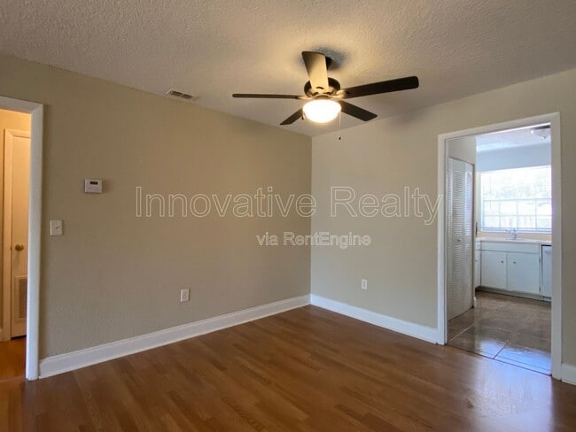 Photo - 412 Banyon Tree Cir Unit Apt 202