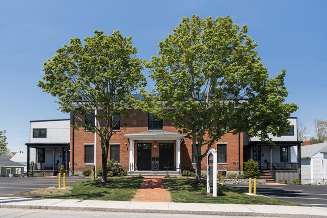 Photo - 16 Pierce St