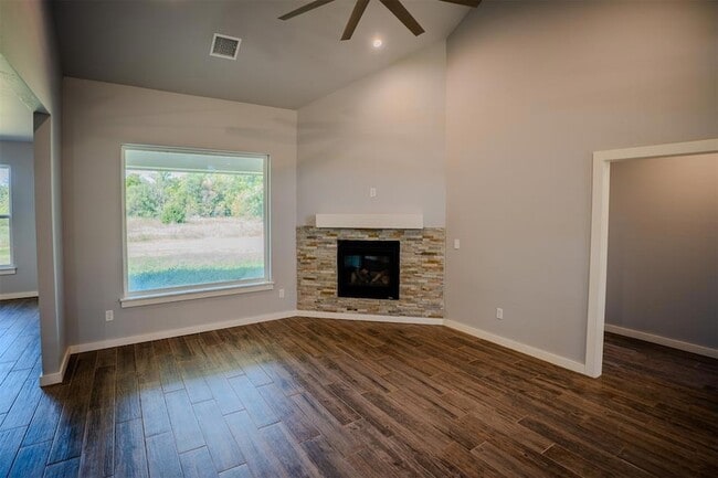 17945 Salem Rd