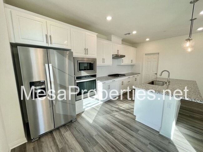 Photo - 1709 Cedar Tree Pl