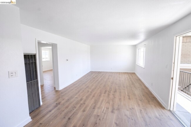 2015 Hearst Ave Unidad 4