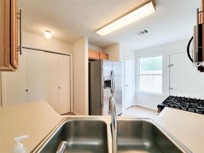 Photo - 19331 River Bottom Rd