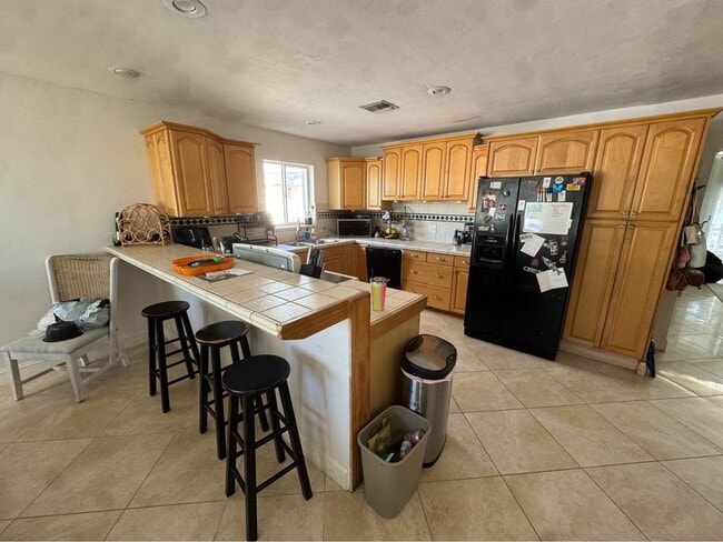 Photo - 905 16th Terrace