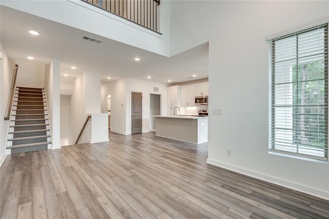 Photo - 513 Burton Dr Unit 808