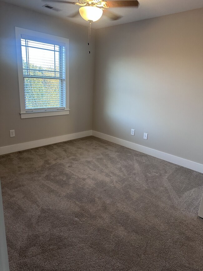 Photo - 367 S Church St