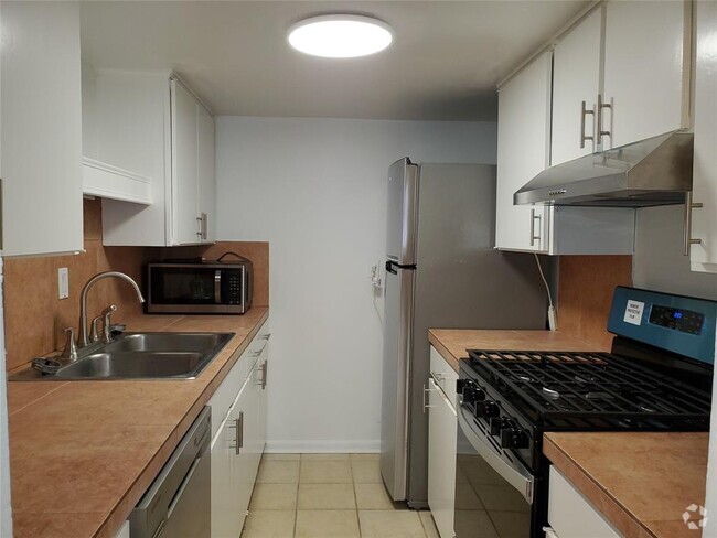 Building Photo - 1800 Lavaca St Unit A415 Rental