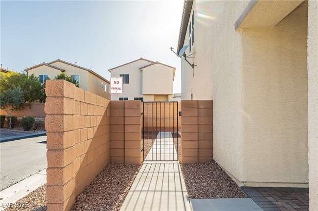 Photo - 971 Huntington Cove Pkwy