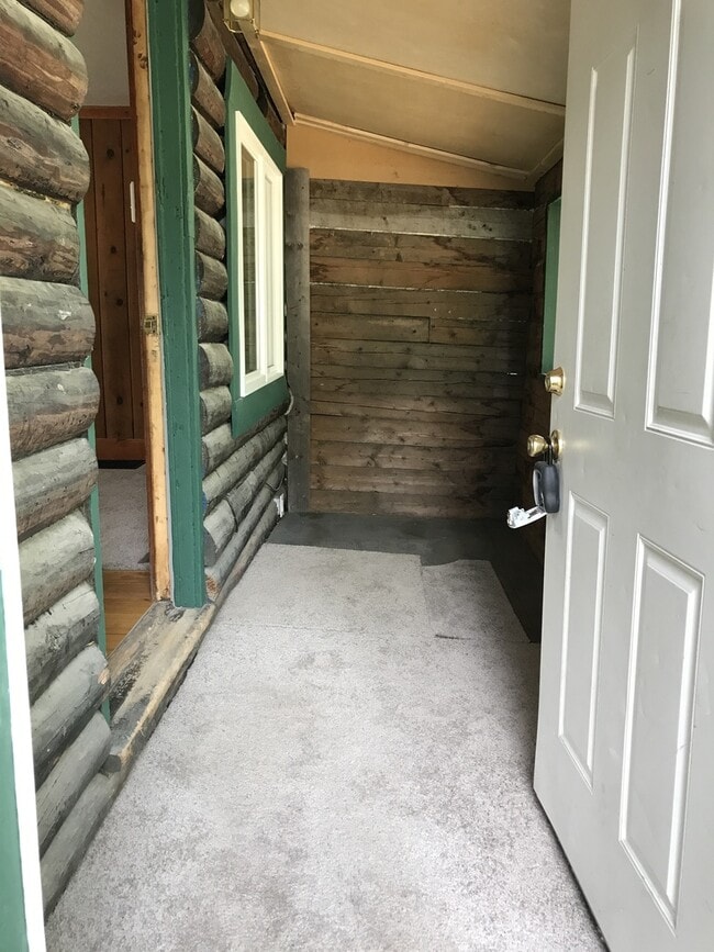 Photo - Log Home for Rent in North Pole!