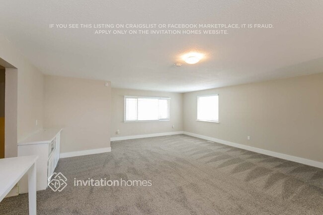 Photo - 285 N 10th Ave