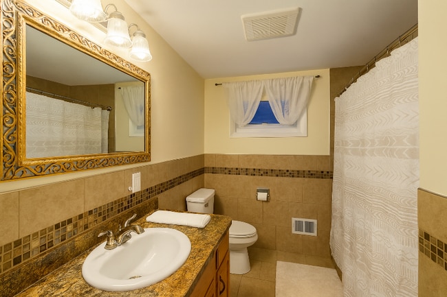 Photo - 28 Poinciana Pkwy Unit 2