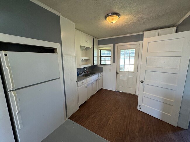 Photo - Mcgregor ISD 3 Bedroom