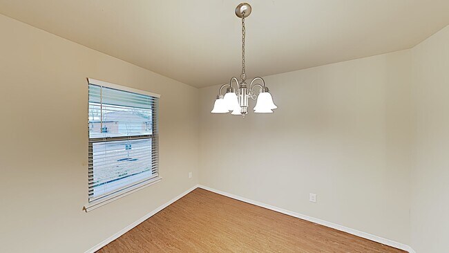 Photo - Very Nice 3 bedroom 2 bath home in MWC sch...