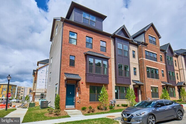 Photo - 2872 Hokie Ln Townhome