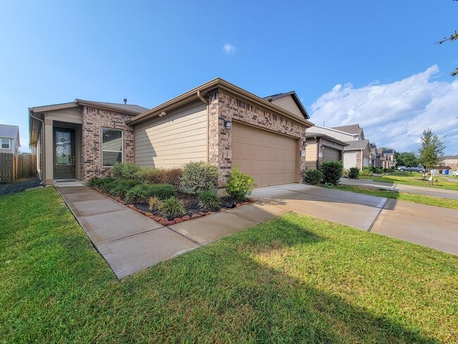 17311 Rock Willow Ln