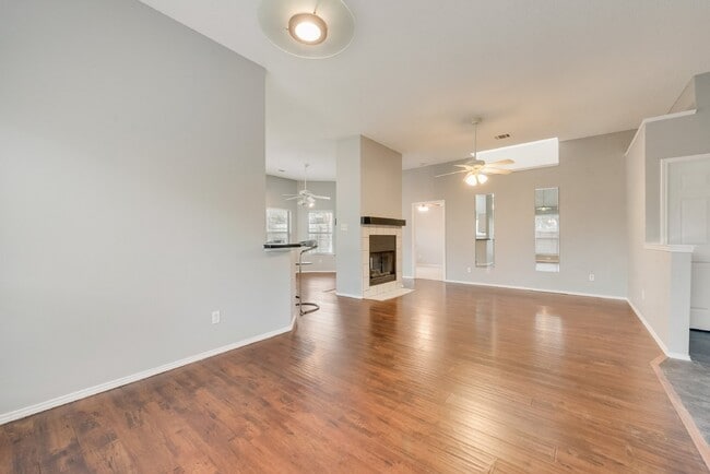 Photo - Garden haven 3 bed 2 bath home in H-E-B school district