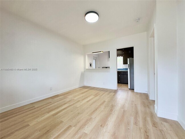 Photo - 12287 NE 7th Ave Unidad 4